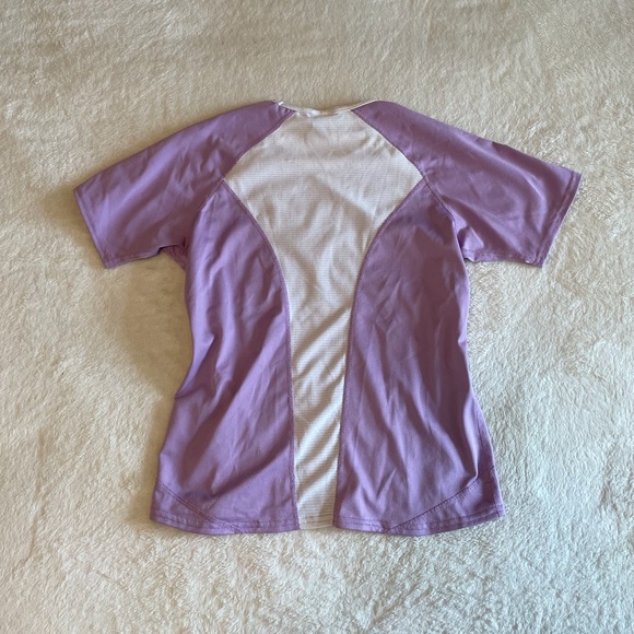 Nike magenta tee - Picture 3 of 3